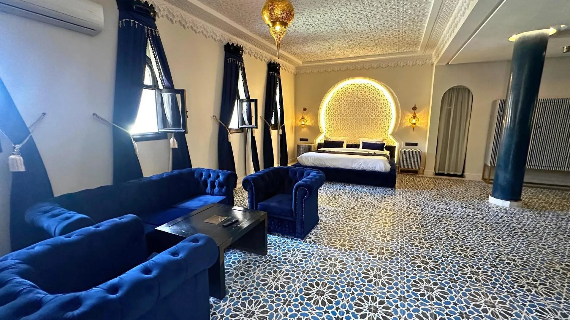 Hotel Nomadz Palace Touggana